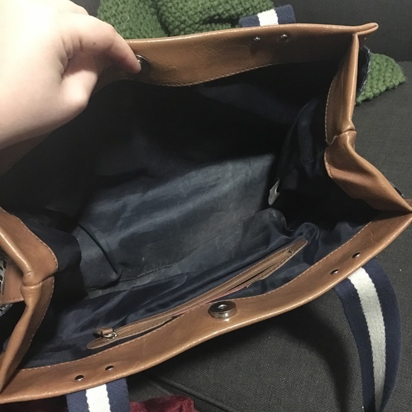 • vintage t.hilfiger classic tote • - Picture 4 of 8